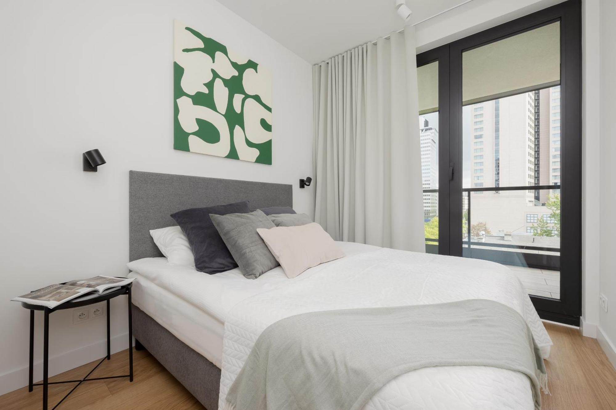 Luxurious And Modern In Center With Parking By Renters Prestige Butas *