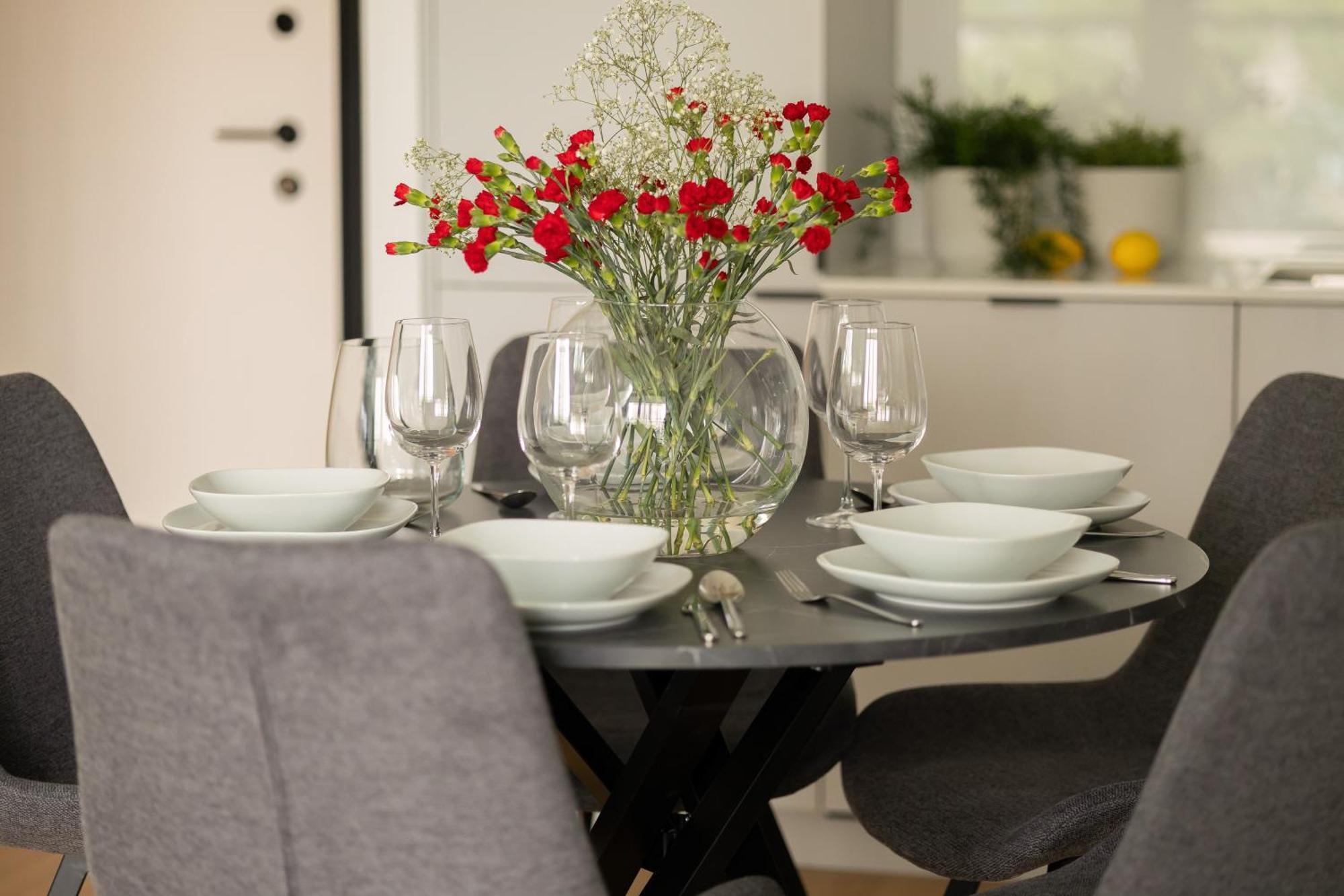 Butas Luxurious And Modern In Center With Parking By Renters Prestige Warsaw