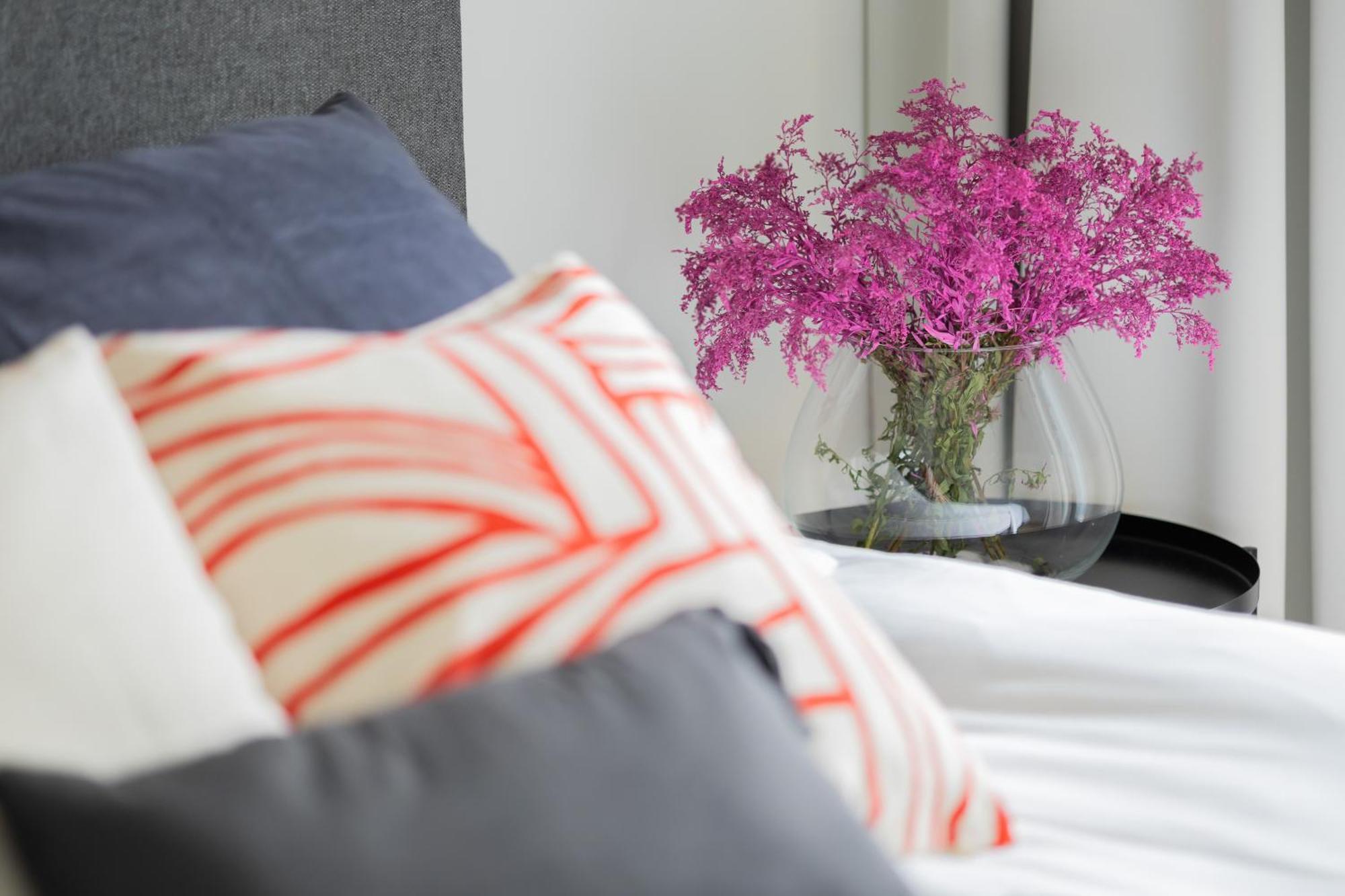 Luxurious And Modern In Center With Parking By Renters Prestige Apartament