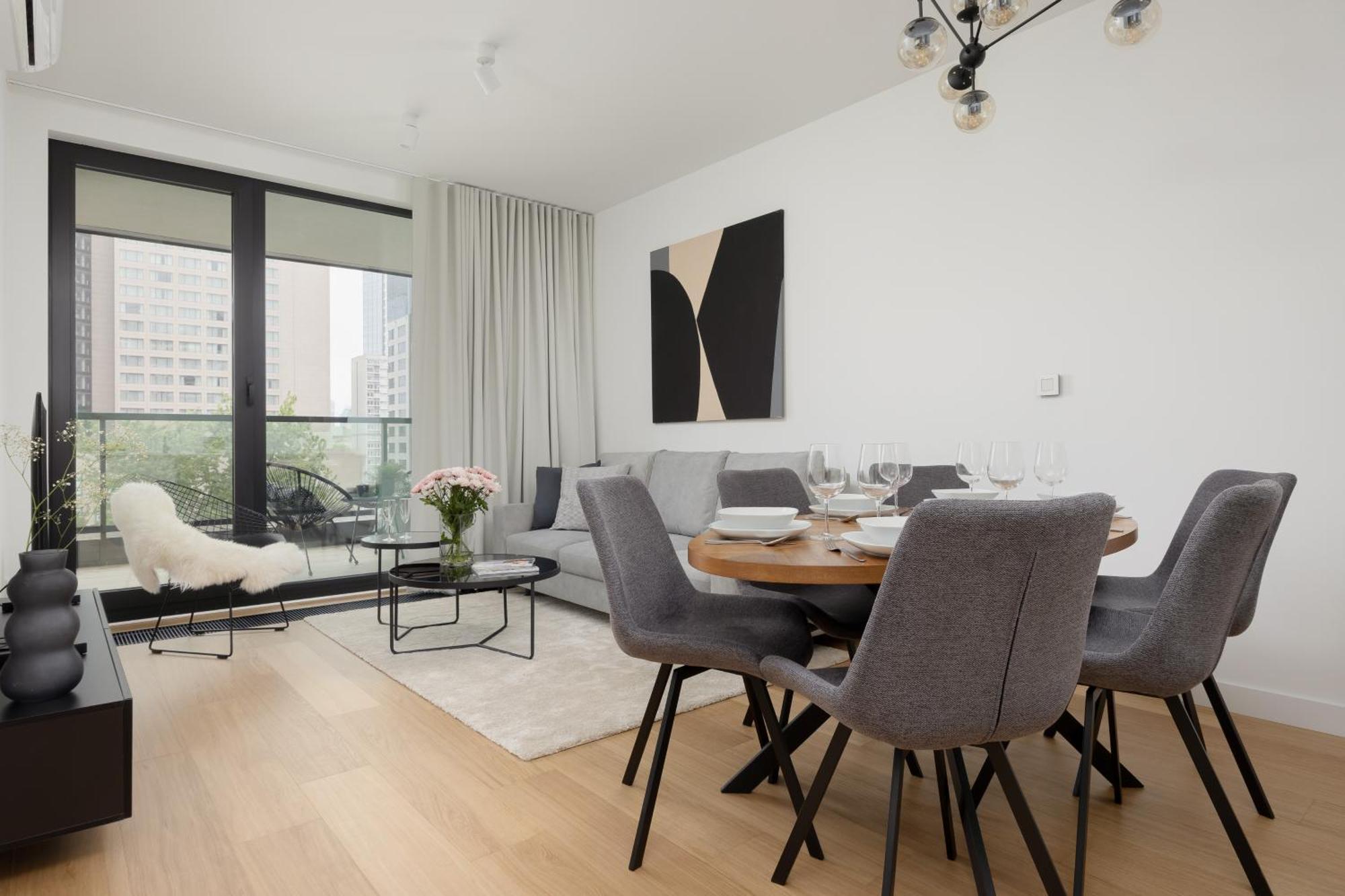 Luxurious And Modern In Center With Parking By Renters Prestige Warszawa