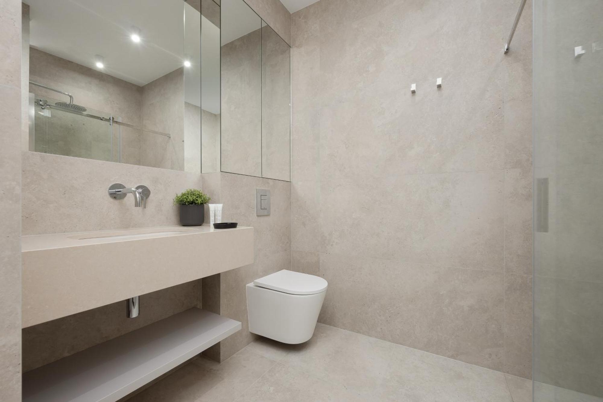 Luxurious And Modern In Center With Parking By Renters Prestige * Warszawa