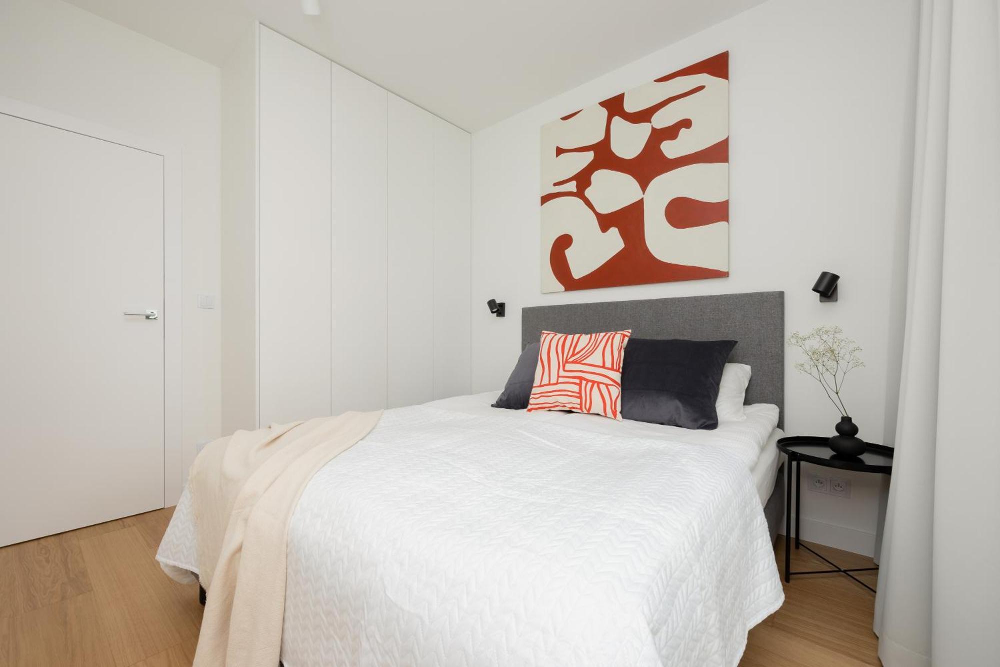 Apartament Luxurious And Modern In Center With Parking By Renters Prestige *