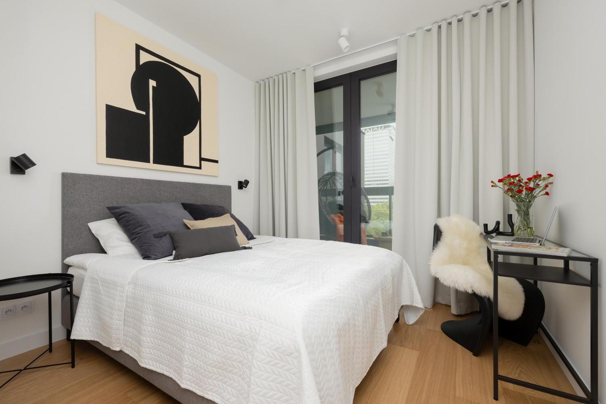 Apartament Luxurious And Modern In Center With Parking By Renters Prestige *