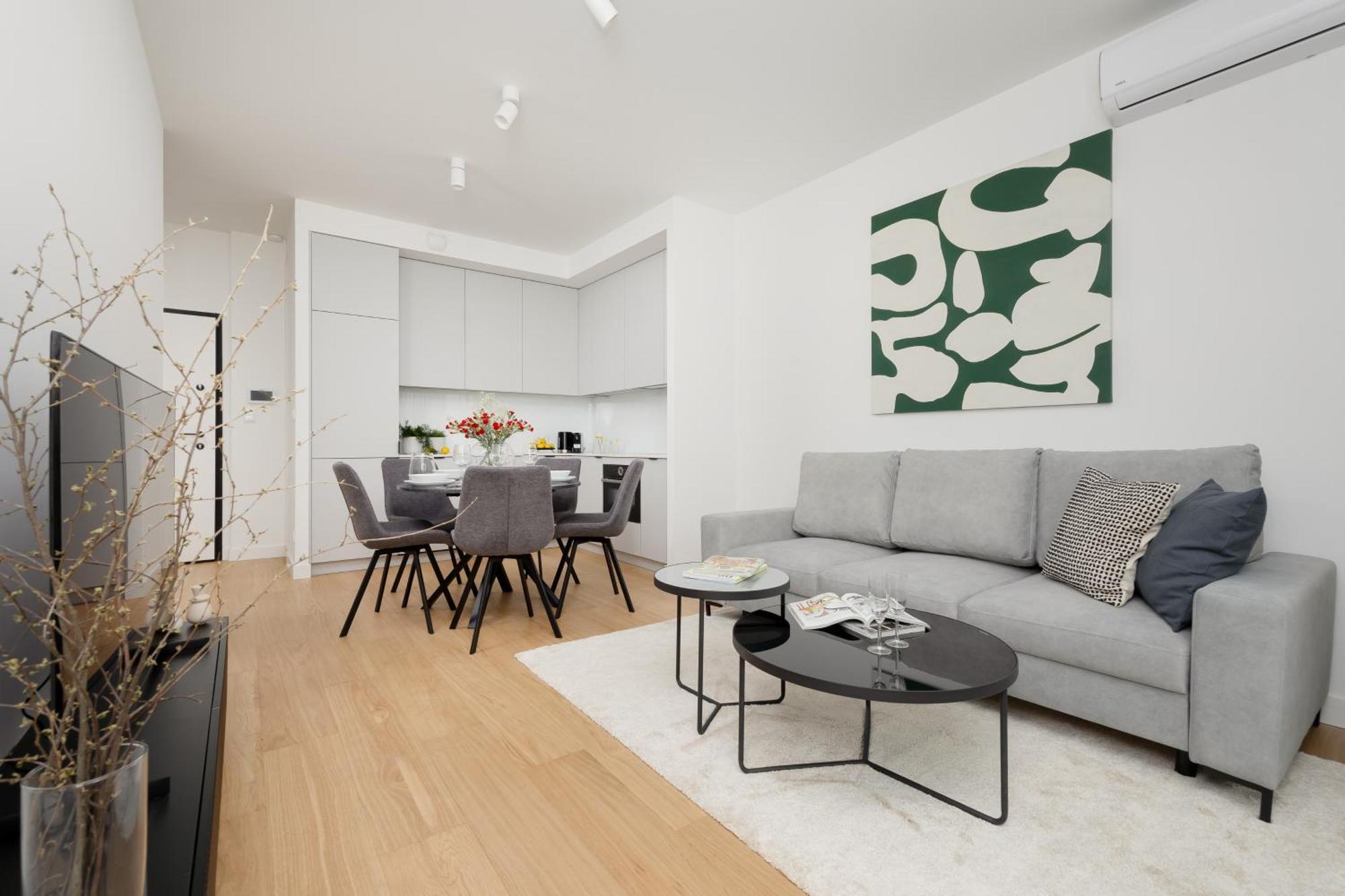 Luxurious And Modern In Center With Parking By Renters Prestige * Warszawa